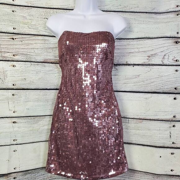 Masquerade Strapless Sequin Mini Dress Rose Pink Size 5/6 Prom Homecoming Cockta - Picture 1 of 10